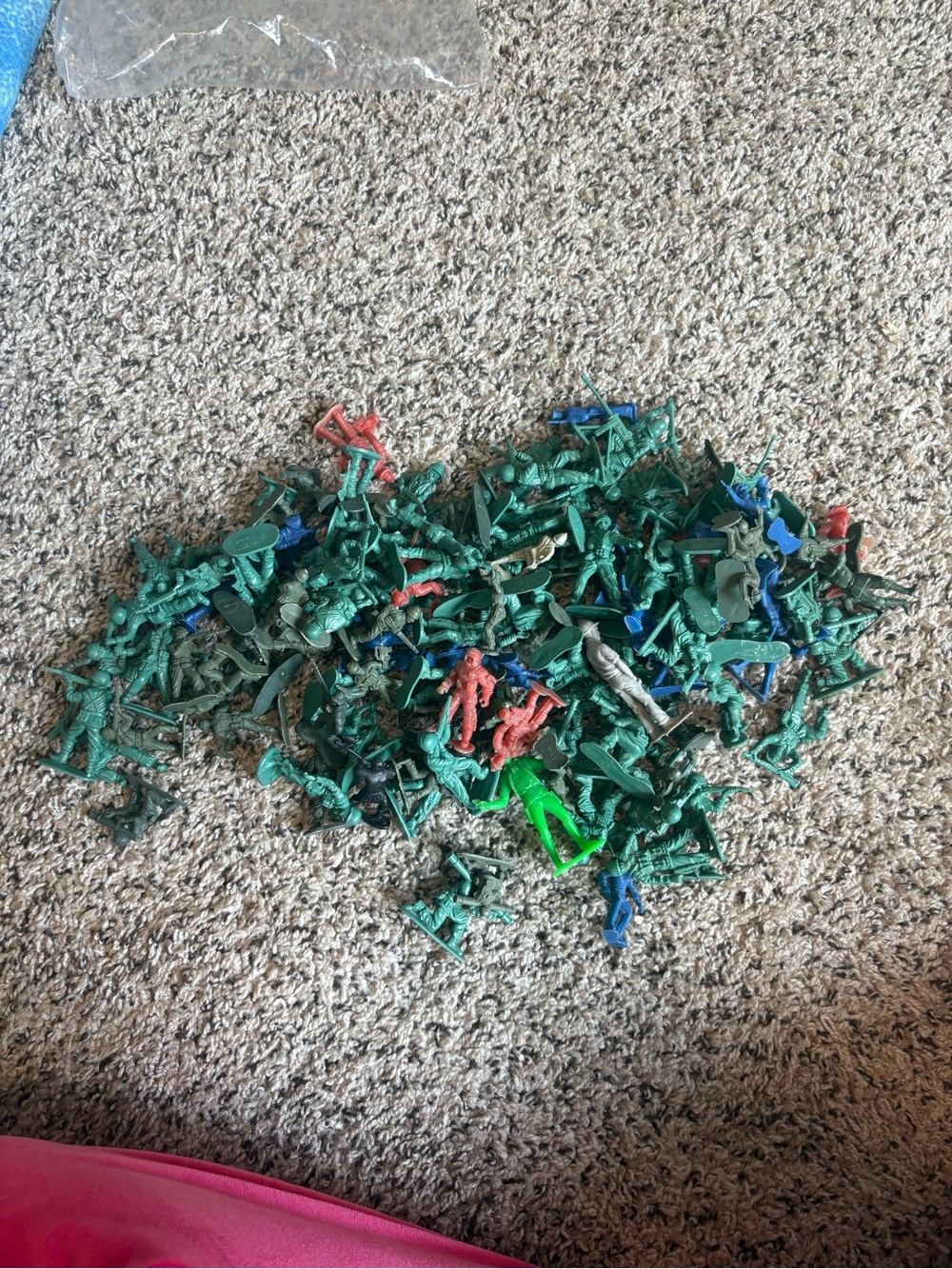 Bulk Toy Soldier Lot in Green with Mixed Colors - Picture 1 of 6